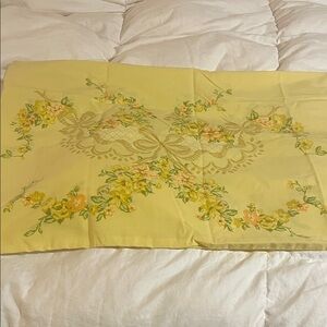 Vintage JCPenney granny cottage Pillowcase Set